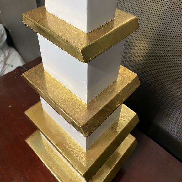 Jonathan Adler Totem Hollywood Regency Totem Brass Desk Lamp - Picture 4 of 5